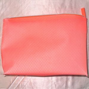 🤩 5 FOR $15 NWOT Ulta Beauty Silicone Cosmetic Pouch